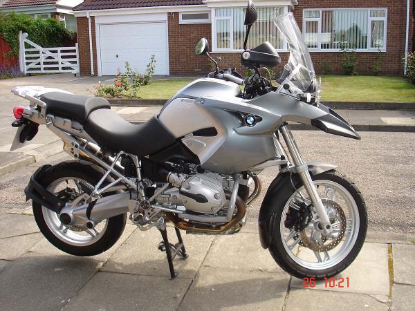 An image /images/galleries/top/bmw750/bmw bike after.jpg